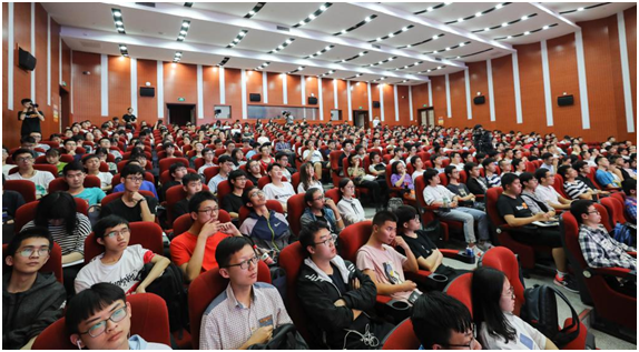 主题思政课现场